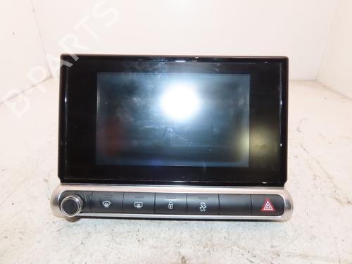 display-monitor-citroen-c4-cactus-2014-33135878 main image