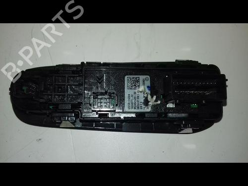 Left front window switch PEUGEOT 308 II (LB_, LP_, LW_, LH_, L3_) 1.2 THP 130 | BP29225469I27 