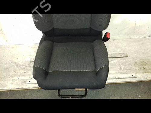 Right front seat CITROËN C3 III (SX) 1.2 PureTech 82 | BP29216808C16 