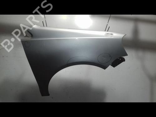 Used Right front fenders VW POLO IV (9N_, 9A_) 1.2 12V (64 hp) 29224489
