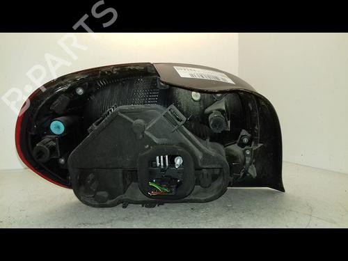 Used Right taillight Right taillight CITROËN C3 III (SX) 1.2 VTi 68 (68 hp) 36681237 36681237