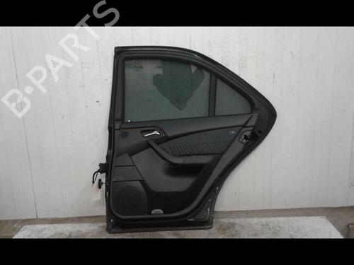 Used Right rear door MERCEDES-BENZ S-CLASS (W220, V220) S 320 CDI (220.026, 220.126) (197 hp) 23195805