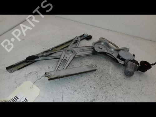 Used Front right window mechanism Front right window mechanism TOYOTA YARIS (_P9_) 1.4 D-4D (NLP90_, NLP90R) (90 hp) 33135968 33135968