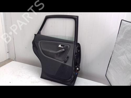 Used Left rear door SEAT IBIZA III (6L1) 1.4 TDI (70 hp) 23195813