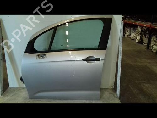 Used Left front door CITROËN C3 II (SC_) 1.4 HDi 70 (SC8HZC, SC8HR0, SC8HP4) (68 hp) 18316472