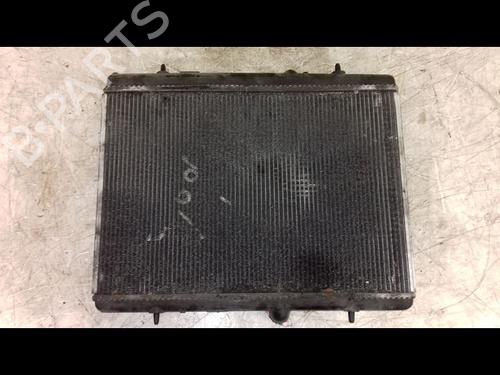 Used Water radiator PEUGEOT 308 I (4A_, 4C_) 1.6 HDi (109 hp) 8967484