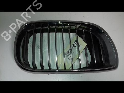 front-grille-bmw-3-touring-e46-318-d-51137042962-1999-2000-2001-2002-2003-2004-2005-11145055 main image