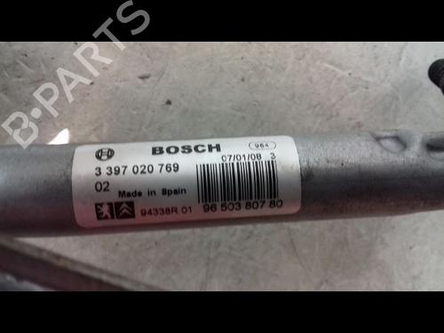 Used Front wiper motor PEUGEOT 207 (WA_, WC_) 1.6 HDi (90 hp) 17657143