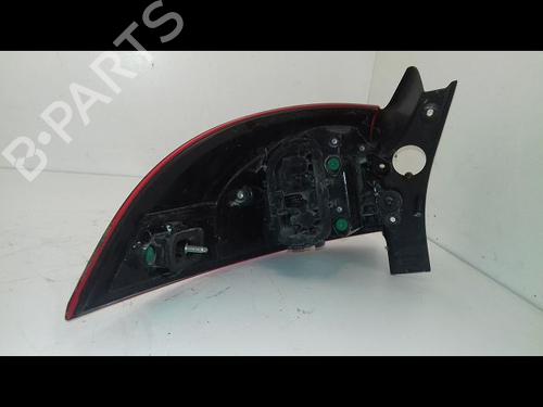 Right taillight RENAULT CLIO IV Grandtour (KH_) 1.5 dCi 90 (KHN3, KHN4) | BP29226435C35