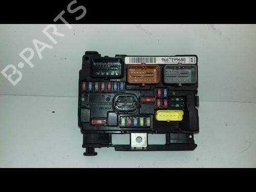 Used Fuse box PEUGEOT 207 (WA_, WC_) 1.4 HDi (68 hp) 19798803
