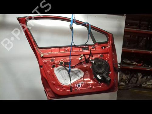 Used Left front door RENAULT CLIO IV (BH_) 1.5 dCi 75 (75 hp) 18153530