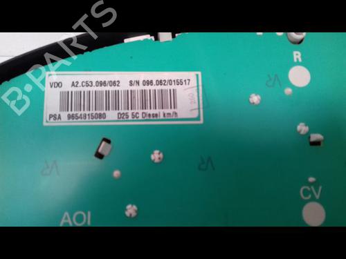 Used Instrument cluster PEUGEOT 407 Coupe (6C_) 2.7 HDi (204 hp) 9768306