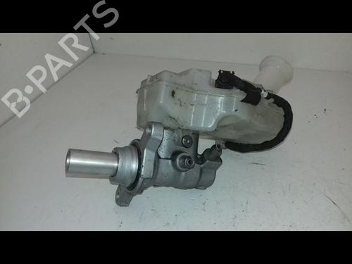 Brake master cylinder RENAULT CLIO V (B7_) 1.3 TCe 130 (B7MF) | BP19791182M77