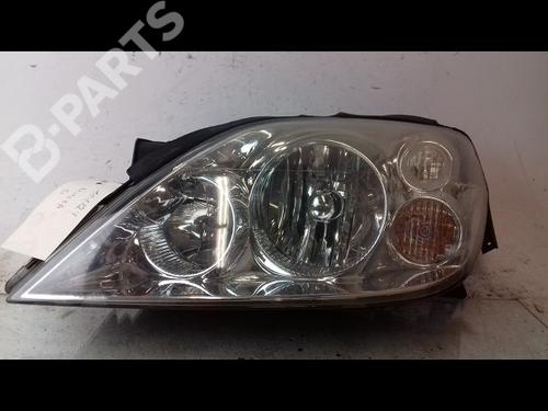 Used Left headlight NISSAN PRIMERA (P12) 2.2 Di (126 hp) 8968483