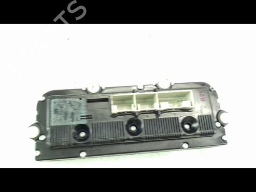Used Climate control VW GOLF PLUS V (5M1, 521) 1.9 TDI (105 hp) 8969668