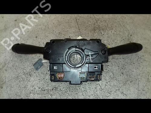 Used Steering column stalk Steering column stalk CITROËN BERLINGO / BERLINGO FIRST MPV (MF_, GJK_, GFK_) 2.0 HDI 90 (MFRHY) (90 hp) 40241613 40241613