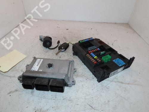 electronic-module-citroen-c4-cactus-2014-33135832 main image