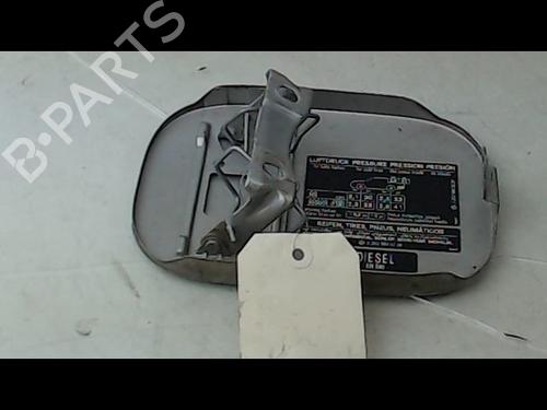 Used Fuel flap MERCEDES-BENZ C-CLASS (W203) C 220 CDI (203.006, 203.008) (143 hp) 8970445