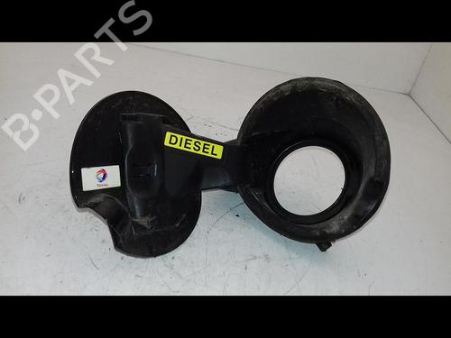 Fuel flap PEUGEOT 5008 (0U_, 0E_) 1.6 HDi | BP29223071C131 