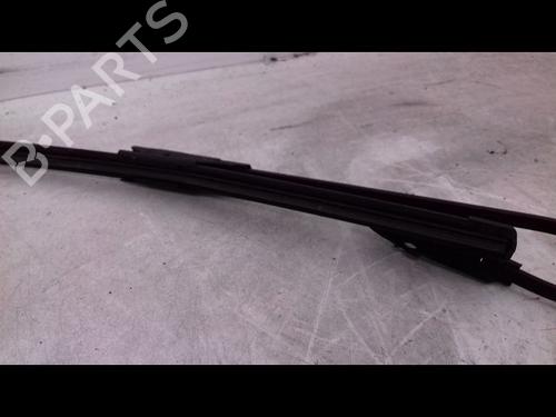 Used Front windshield wiper arm RENAULT LAGUNA III (BT0/1) 1.5 dCi (BT00, BT0A, BT0T, BT1J) (110 hp) 14888558