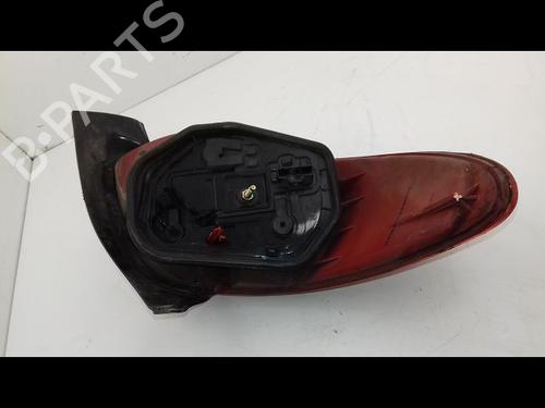 Right taillight PEUGEOT 206 Hatchback (2A/C) 2.0 HDI 90 | BP16893214C35