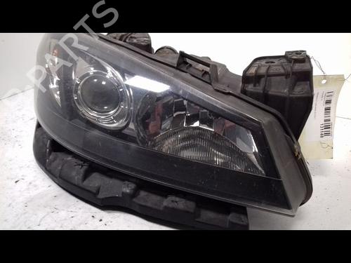 Used Right headlight RENAULT LAGUNA II (BG0/1_) 2.0 dCi (BG1T) (150 hp) 23196186