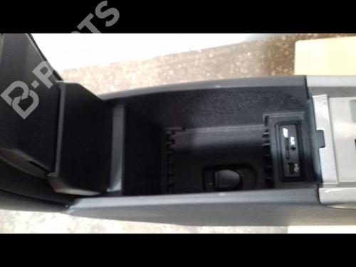 Middle console RENAULT LAGUNA III (BT0/1) 2.0 dCi (BT0M, BT0N, BT0S, BT19, BT1F) | BP9855784I22 