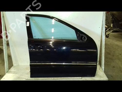 Used Right front door MERCEDES-BENZ C-CLASS (W203) C 220 CDI (203.006, 203.008) (143 hp) 29224967