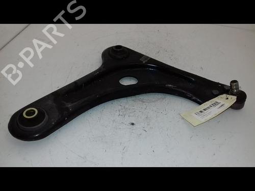 Højre fortil bærearm CITROËN C3 III (SX) 1.2 PureTech 82 (83 hp) 29223587