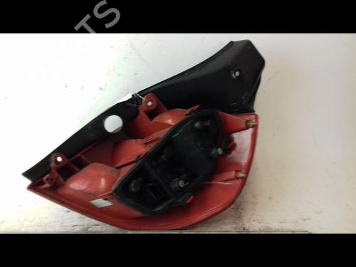 left-taillight-renault-clio-iii-br01-cr01-15-dci-br17-cr17-8200459962-2005-2006-2007-2008-2009-2010-2011-2012-2013-2014-8968194 main image