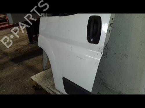 Used Left front door PEUGEOT BOXER Van 2.2 HDi 110 (110 hp) 29216647