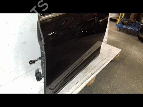Left front door RENAULT MEGANE IV Hatchback (B9A/M/N_) 1.5 Blue dCi 115 (B9A6) | BP29225065C2 