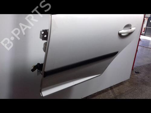 Used Left rear door Left rear door 10284234 10284234