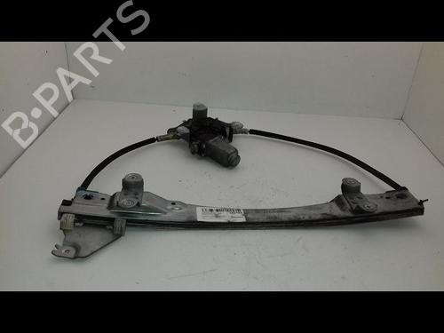 Rudehejsemekanisme ventre foran RENAULT TWINGO II (CN0_) 1.5 dCi 75 (75 hp) 19479805