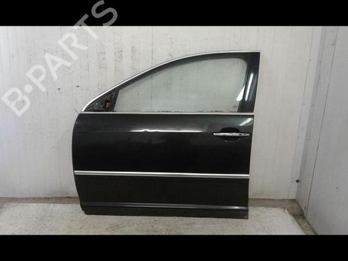 Used Left front door Left front door VW PHAETON (3D1, 3D2, 3D3, 3D4, 3D6, 3D7, 3D8, 3D9) 3.0 V6 TDI 4motion (233 hp) 23195438 23195438