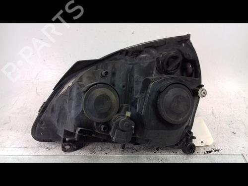 Used Right headlight RENAULT CLIO II Hatchback Van (SB0/1/2_) 1.5 dCi (SB07) (65 hp) 10045200
