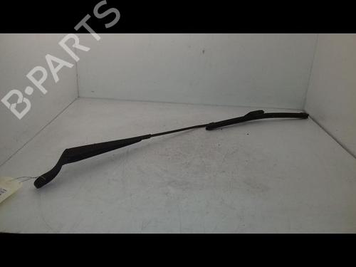 Used Front windshield wiper arm PEUGEOT 208 I (CA_, CC_) 1.2 VTI 82 (82 hp) 29226750