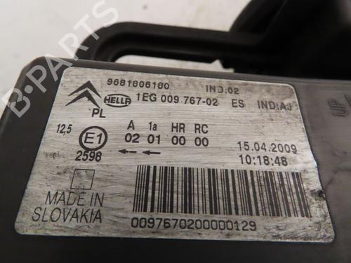 right-headlight-citroen-c3-picasso-sh_-2008-33187655 main image