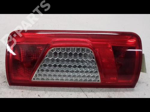 Used Right taillight FORD TRANSIT CONNECT (P65_, P70_, P80_) 1.8 Di (75 hp) 8968023