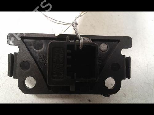Used Warning switch PEUGEOT 307 (3A/C) 1.6 16V (109 hp) 8973298
