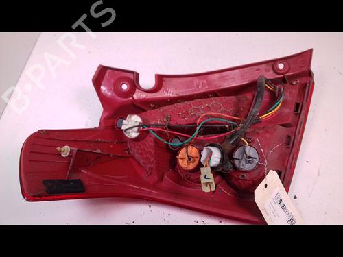 Used Right taillight SUZUKI SWIFT III (MZ, EZ) 1.3 (RS413, ZC11S) (92 hp) 9572829