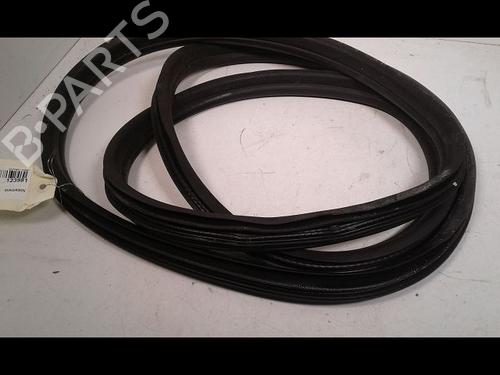 Used Rubber door seal PEUGEOT 308 I (4A_, 4C_) 1.6 HDi (90 hp) 14887857