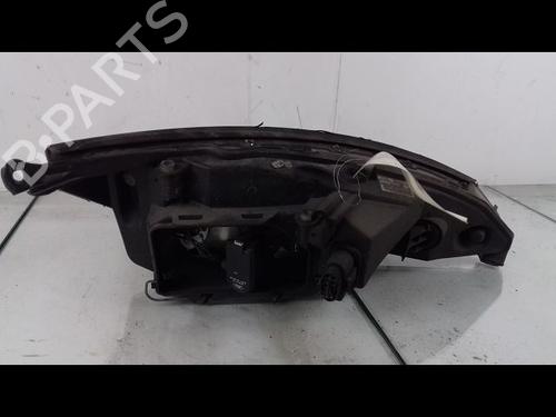 Used Left headlight FORD FOCUS I (DAW, DBW) 1.8 Turbo DI / TDDi (90 hp) 8968404