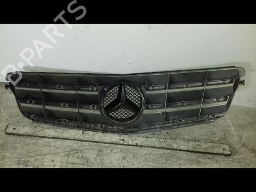 Grill Grill MERCEDES-BENZ C-CLASS (W204) C 220 CDI (204.002) (163 hp) 35796727 35796727