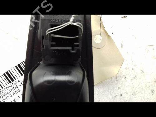 Used Left rear window switch Left rear window switch PEUGEOT 308 I (4A_, 4C_) 1.6 HDi (92 hp) 9253949 9253949