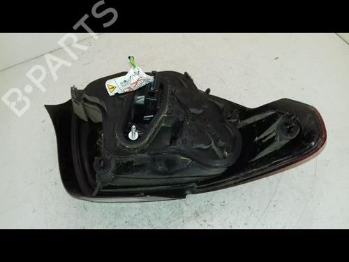 Used Right taillight Right taillight DS DS 3 (SA_) 1.2 VTi 82 (SAHMZ6) (82 hp) 36425613 36425613