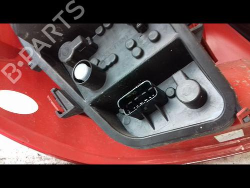 Used Right taillight RENAULT CLIO III (BR0/1, CR0/1) 1.5 dCi (C/BR0G, C/BR1G) (68 hp) 8963502
