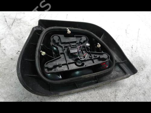 right-taillight-renault-megane-i-ba01_-16-e-ba0f-ba0s-7701040646-1995-1996-1997-1998-1999-2000-2001-2002-2003-2004-15200603 main image
