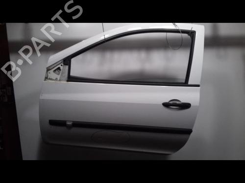 Used Left front door Left front door RENAULT CLIO III (BR0/1, CR0/1) 1.5 dCi (C/BR0G, C/BR1G) (68 hp) 10701310 10701310