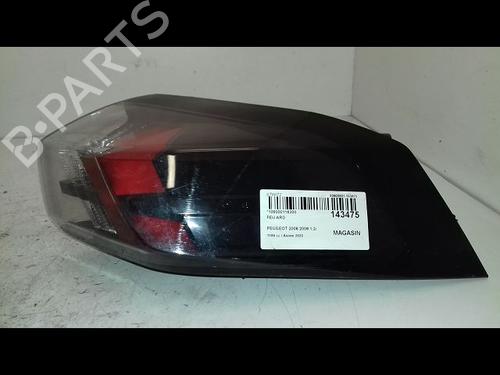 Used Right taillight PEUGEOT 2008 II (UD_, US_, UY_, UJ_, UR_, UC_) 1.2 PureTech 130 (USHNS, URHNS) (130 hp) 22185922